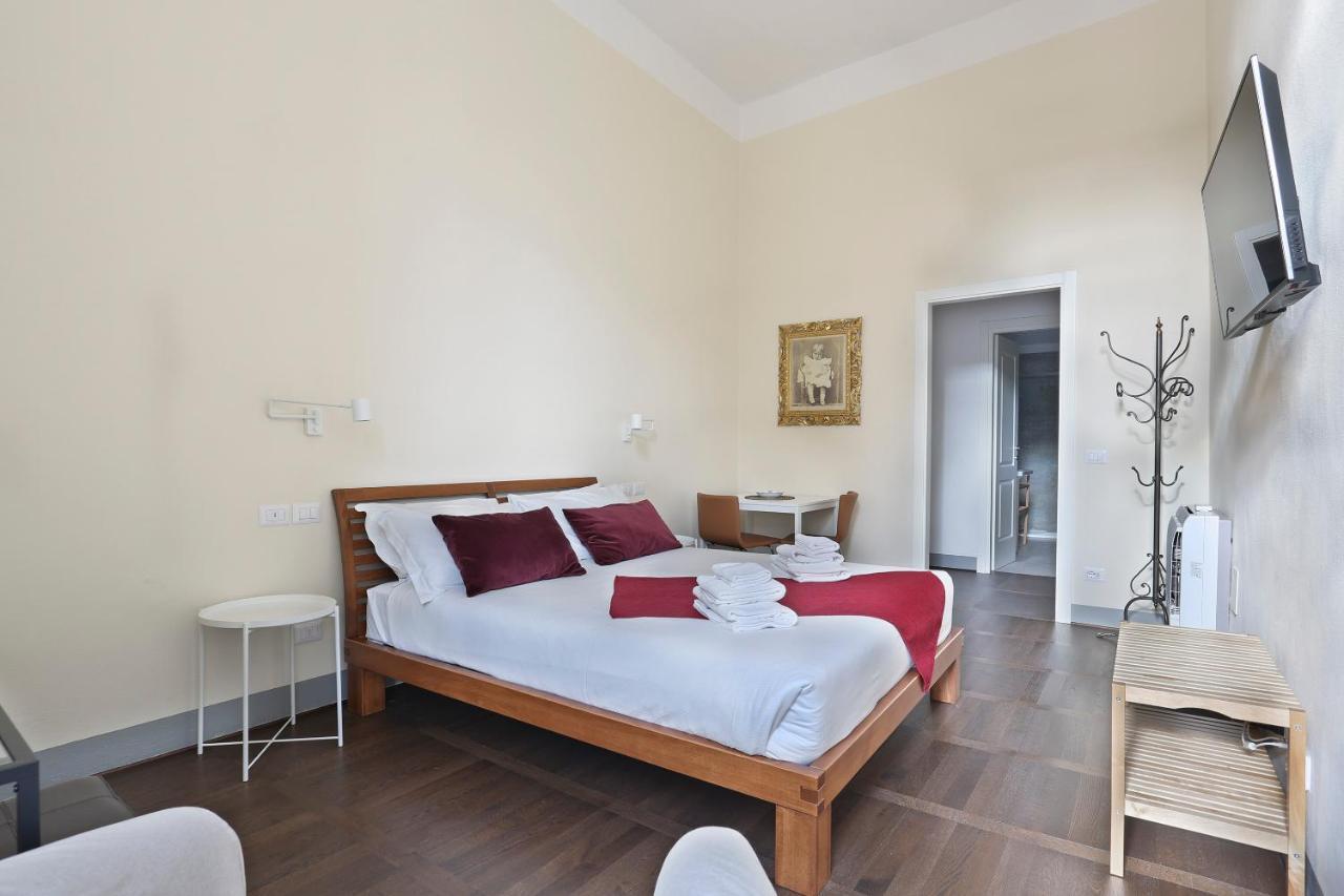 Apt. Melograno - Pauline Suites, Palazzo Borghese 피렌체 외부 사진